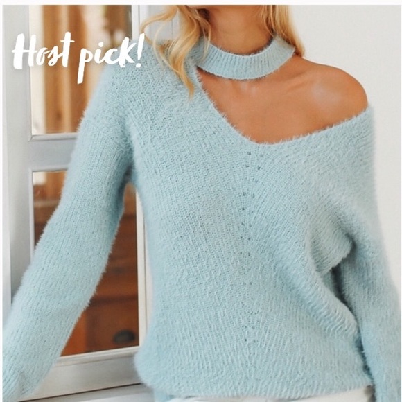 Jaycieonposh Sweaters - Cold Shoulder Knitted Sweater